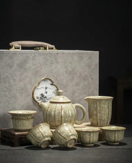 Ge Kiln Crackle Gongfu Set